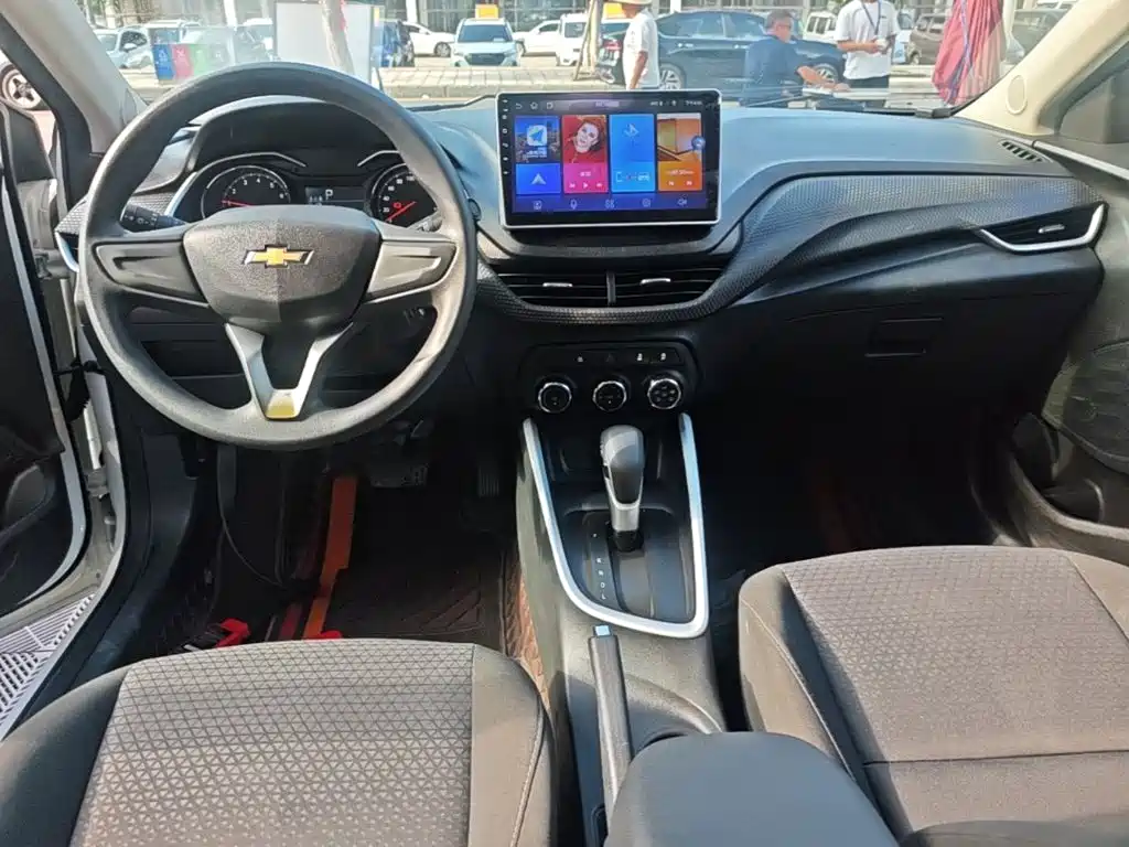 Chevrolet Cavalier — фото 10