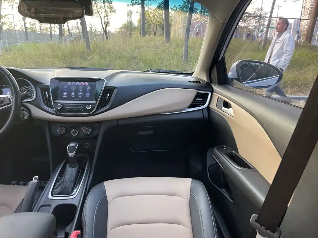 Chevrolet Monza — фото 10
