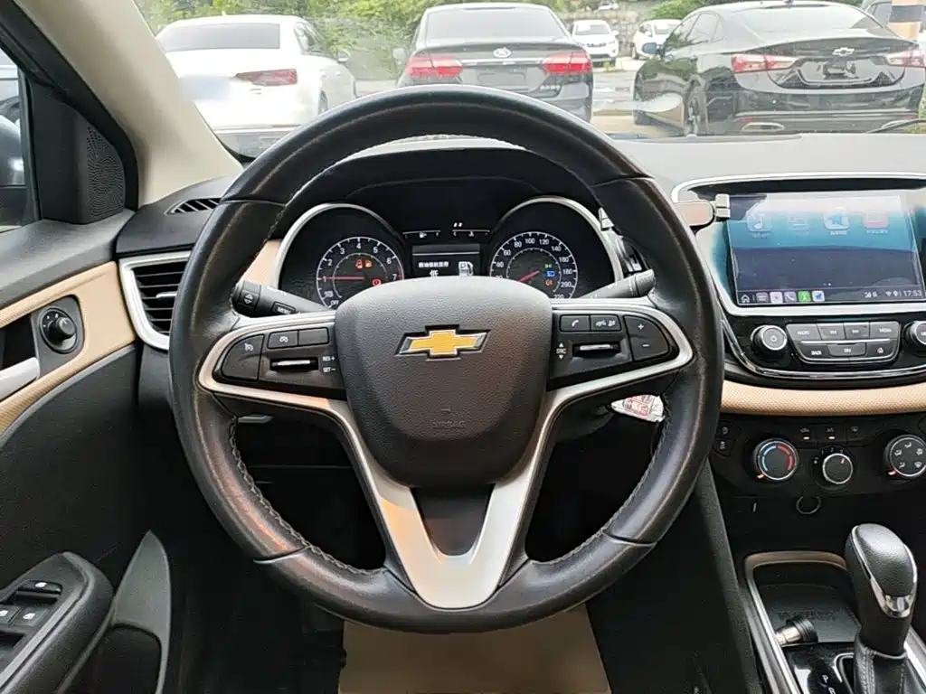 Chevrolet Monza — фото 11