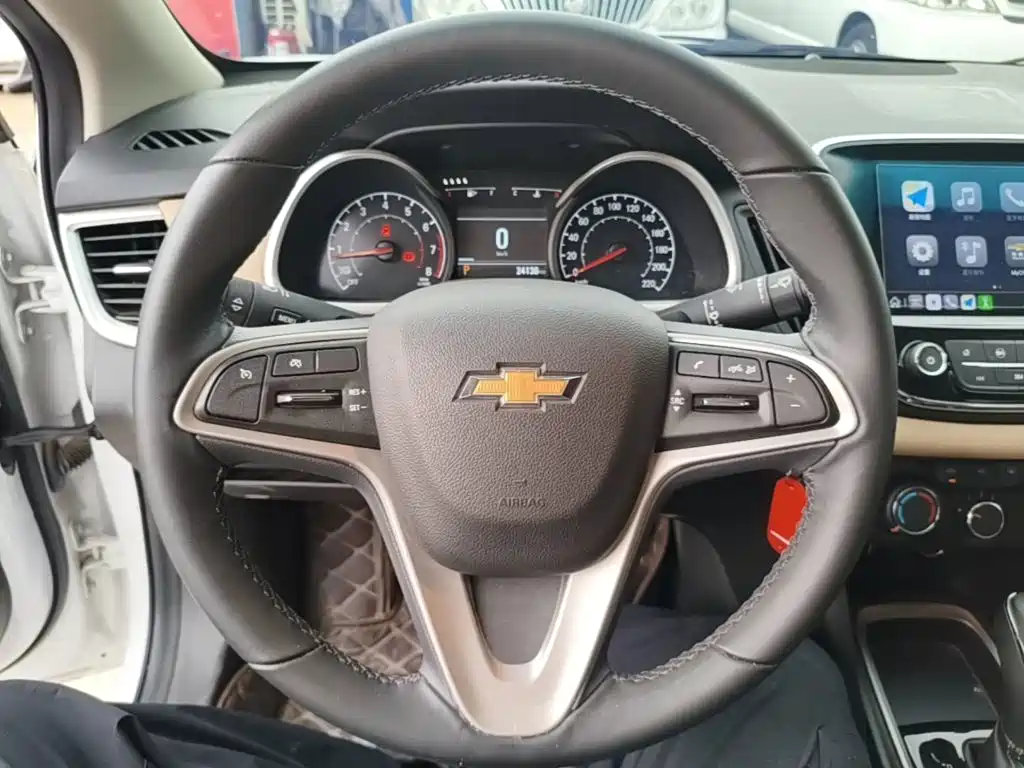 Chevrolet Monza — фото 11
