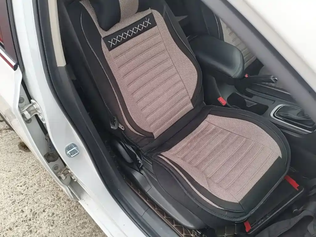 Chevrolet Monza — фото 25
