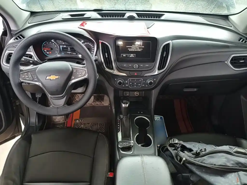 Chevrolet Equinox — фото 10