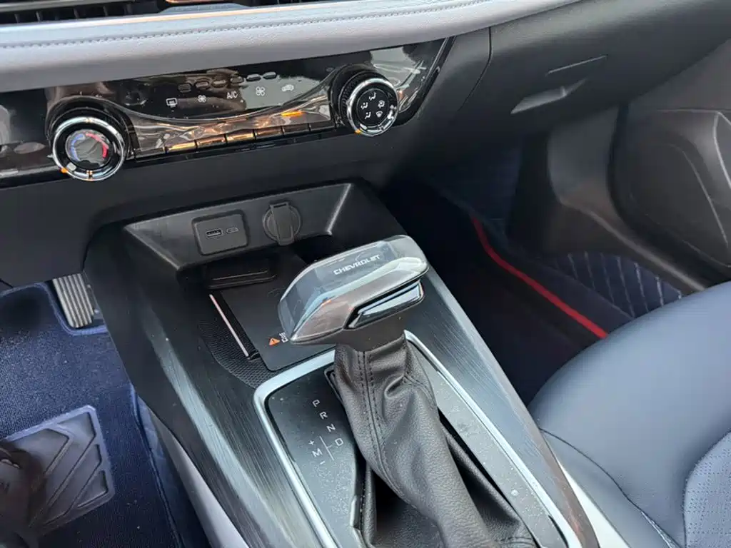 Chevrolet Monza — фото 13