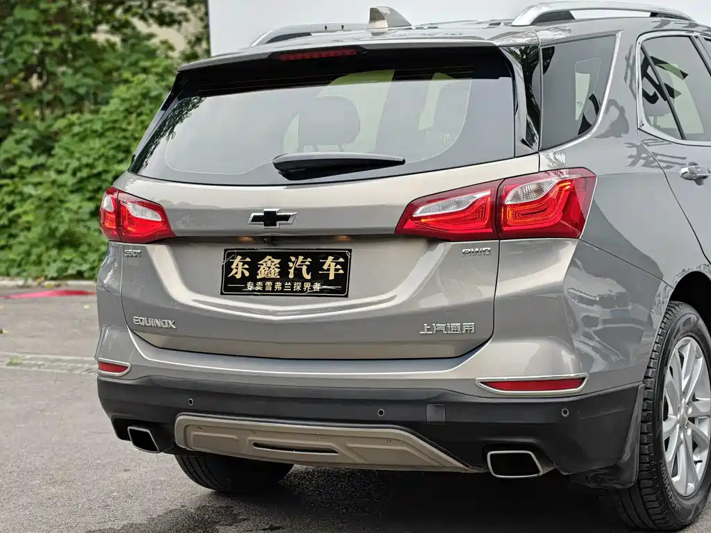 Chevrolet Equinox — фото 10