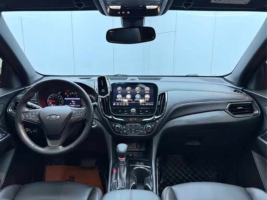 Chevrolet Equinox — фото 18