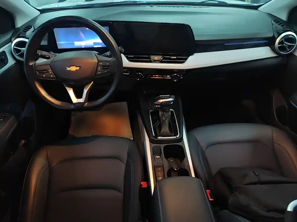 Chevrolet Monza — фото 10