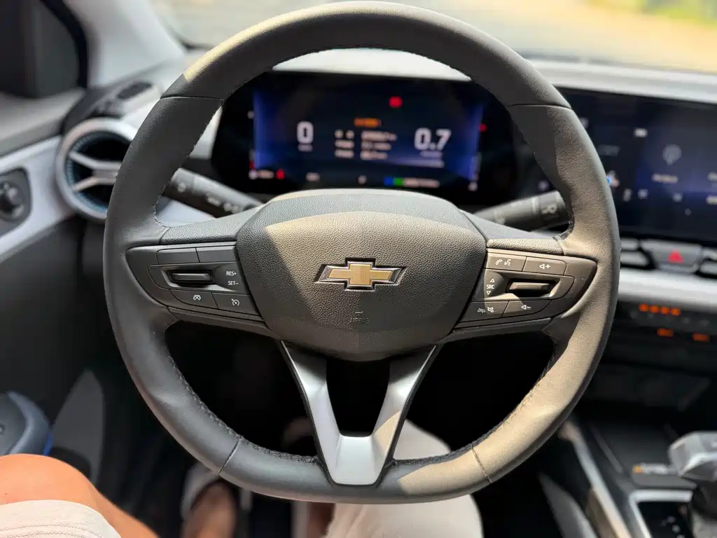 Chevrolet Monza — фото 17