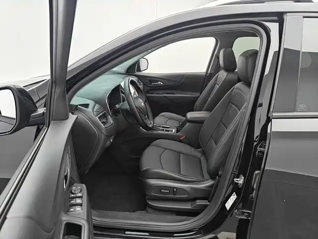 Chevrolet Equinox — фото 15