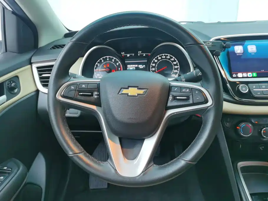 Chevrolet Monza — фото 15