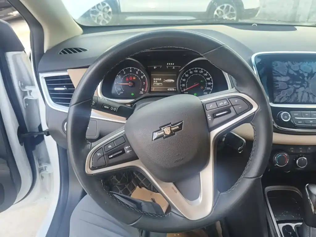 Chevrolet Monza — фото 11