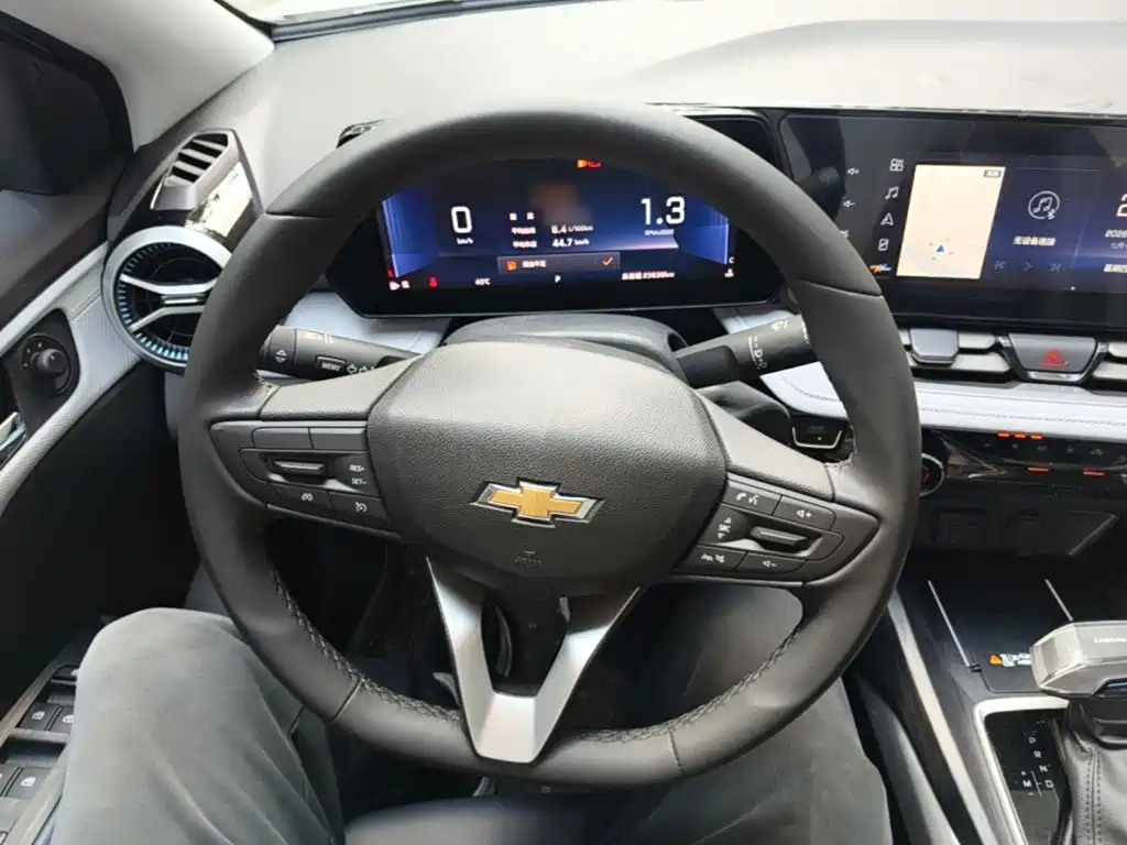 Chevrolet Monza — фото 11