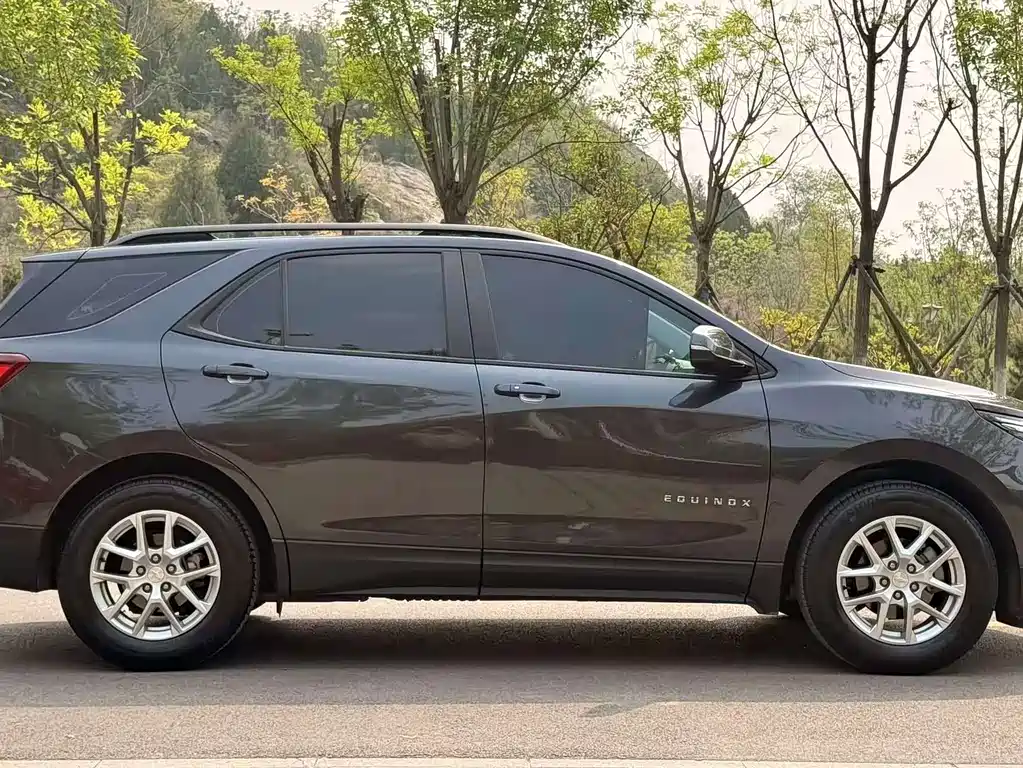 Chevrolet Equinox — фото 4