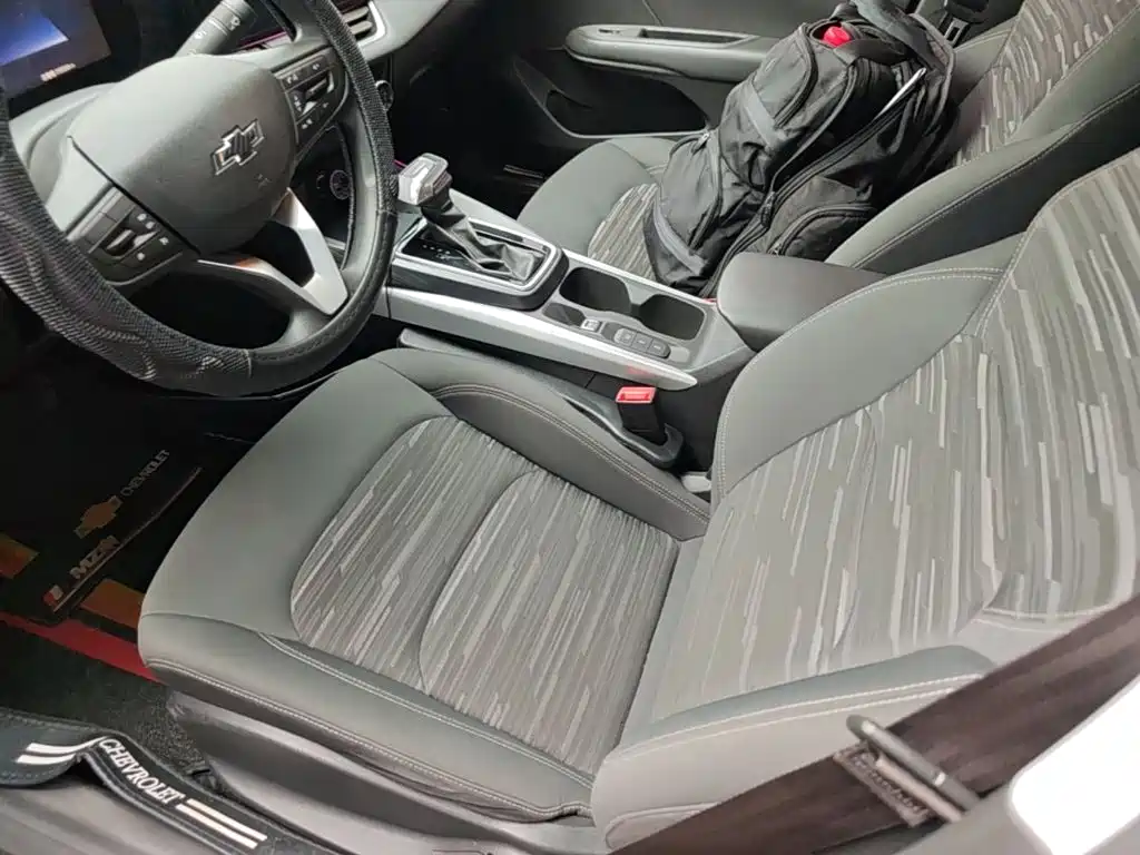 Chevrolet Monza — фото 15