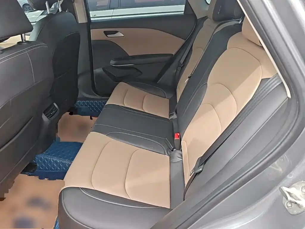 Chevrolet Monza — фото 17