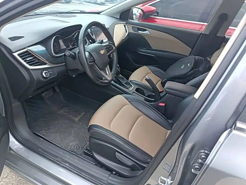 Chevrolet Monza — фото 15