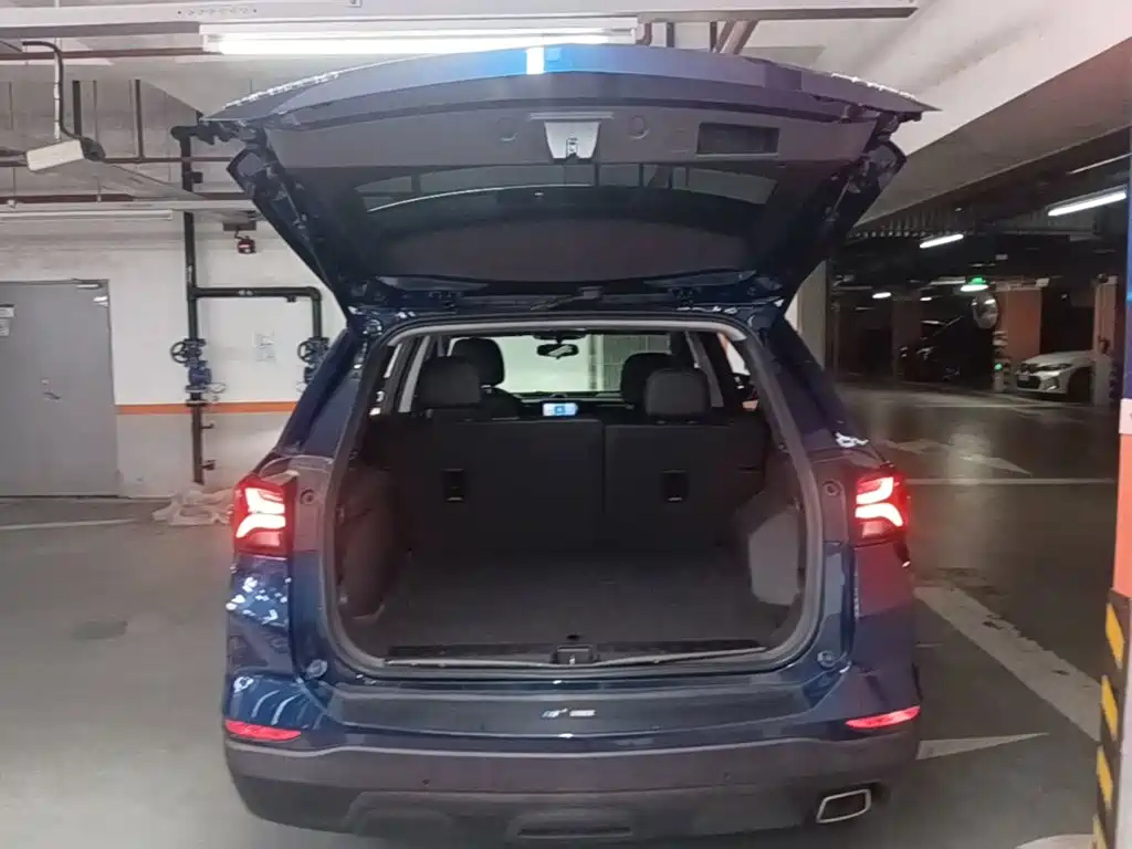 Chevrolet Equinox — фото 19