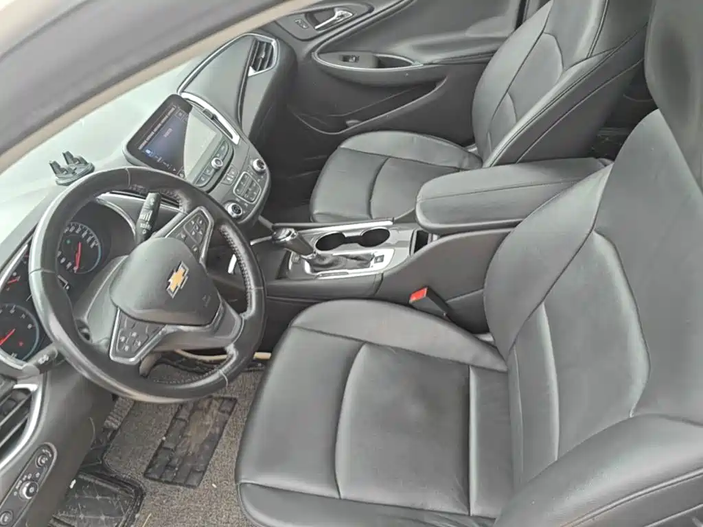 Chevrolet Malibu XL — фото 15