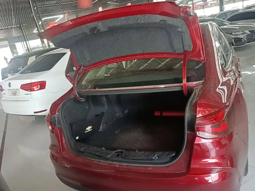 Chevrolet Monza — фото 19