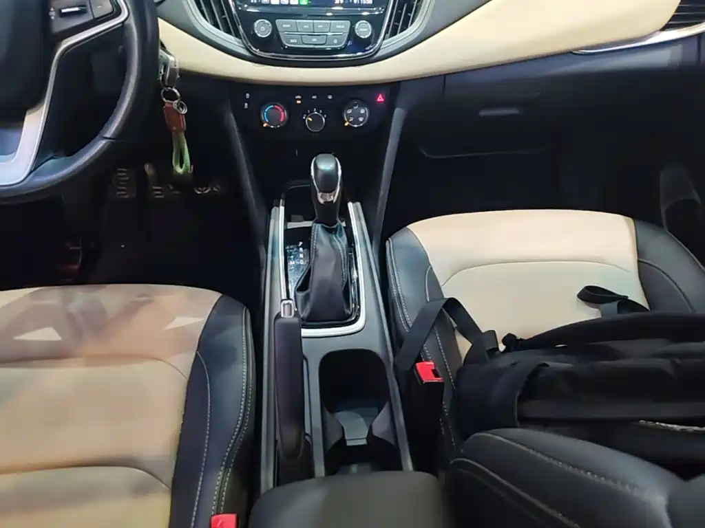 Chevrolet Monza — фото 14