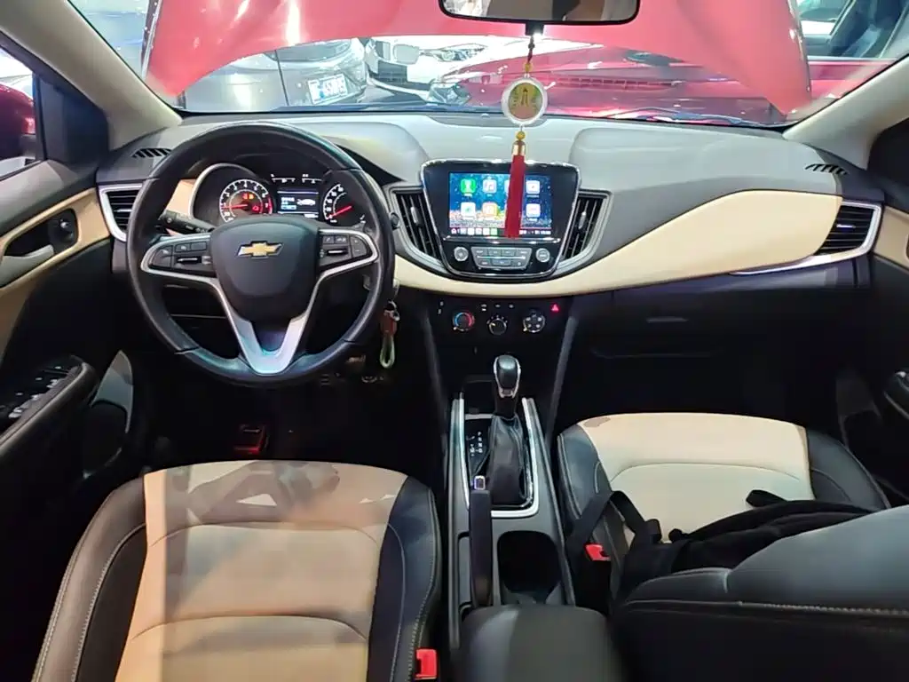 Chevrolet Monza — фото 10