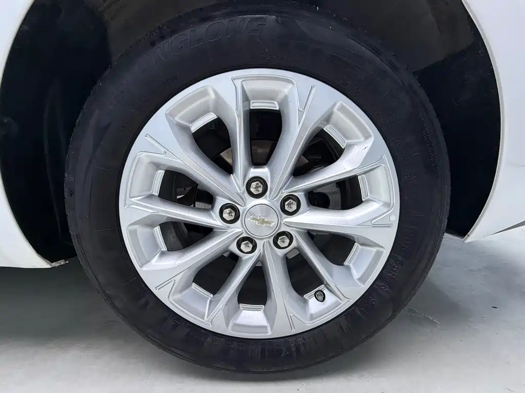 Chevrolet Monza — фото 18