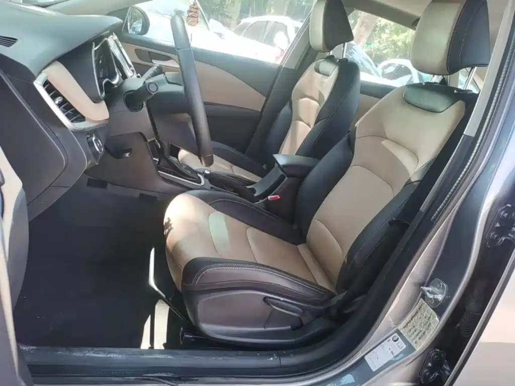 Chevrolet Monza — фото 15