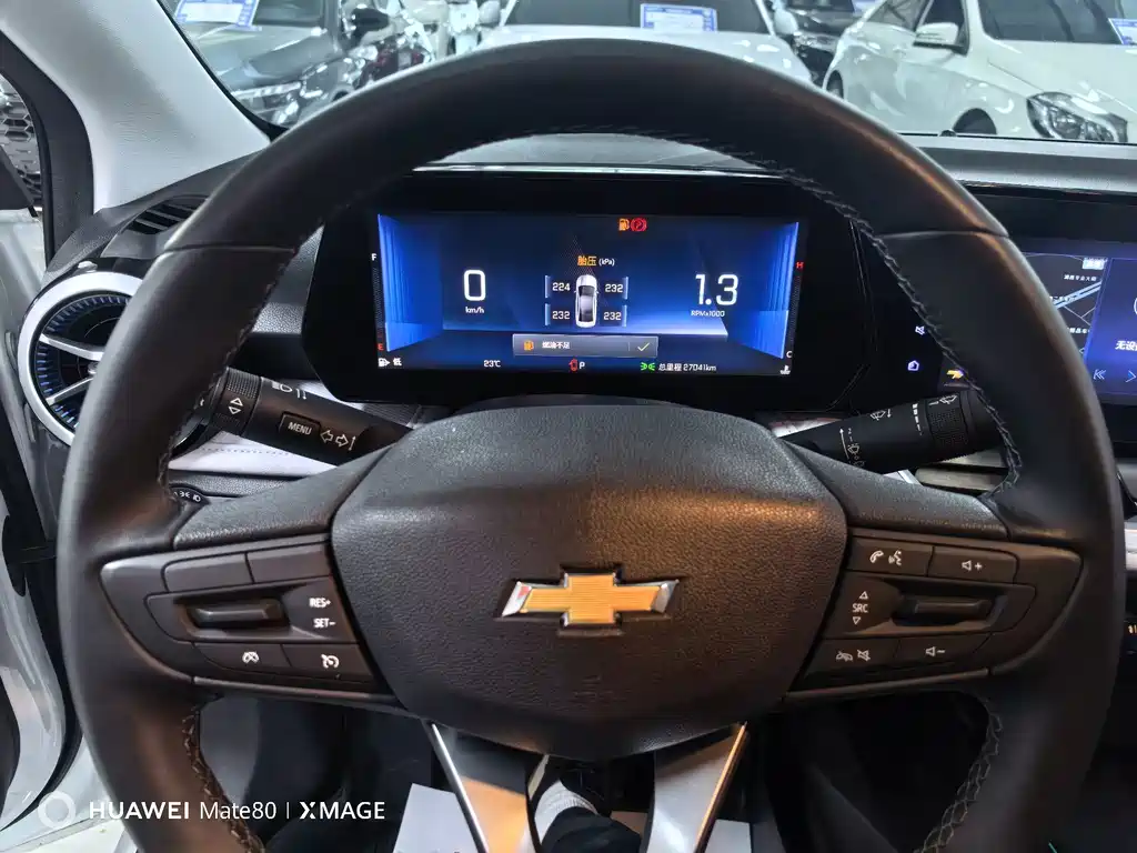 Chevrolet Monza — фото 10