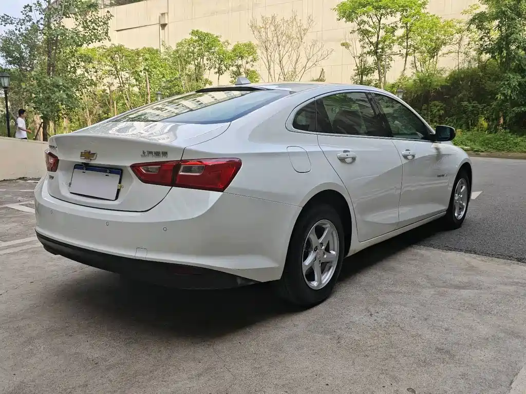 Chevrolet Malibu XL — фото 8