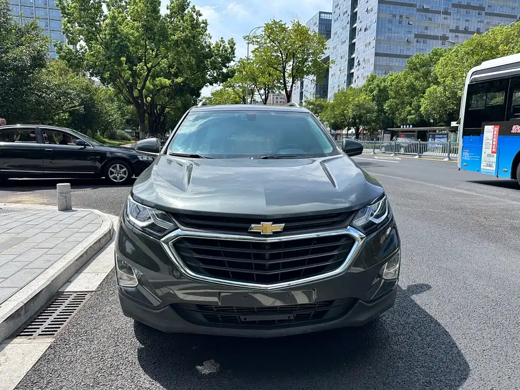 Chevrolet Equinox — фото 2