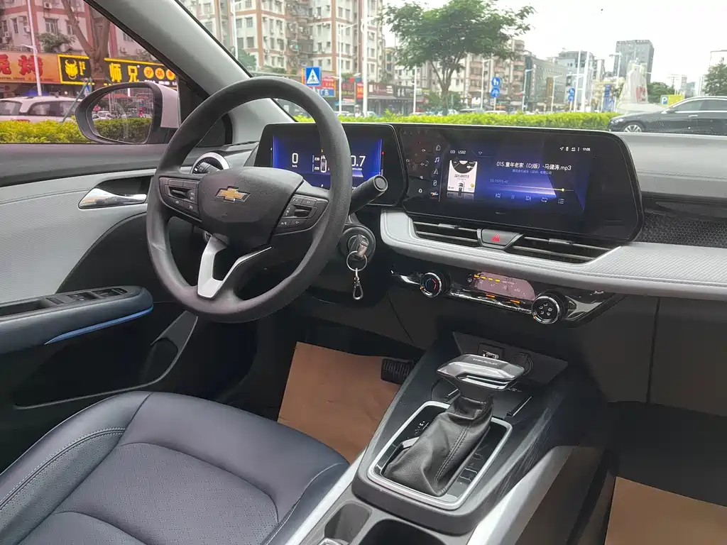Chevrolet Monza — фото 17
