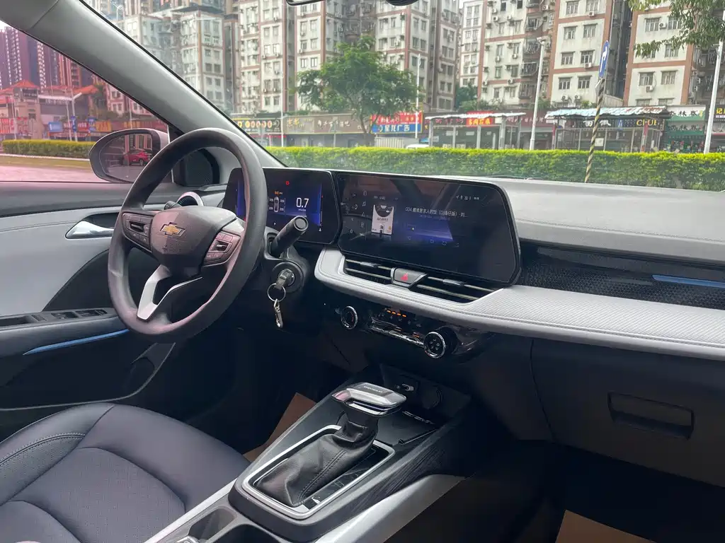 Chevrolet Monza — фото 14