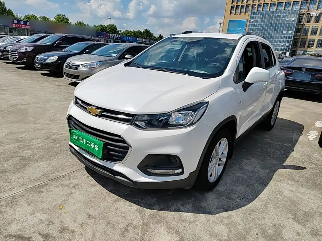 Chevrolet Trax — фото 2