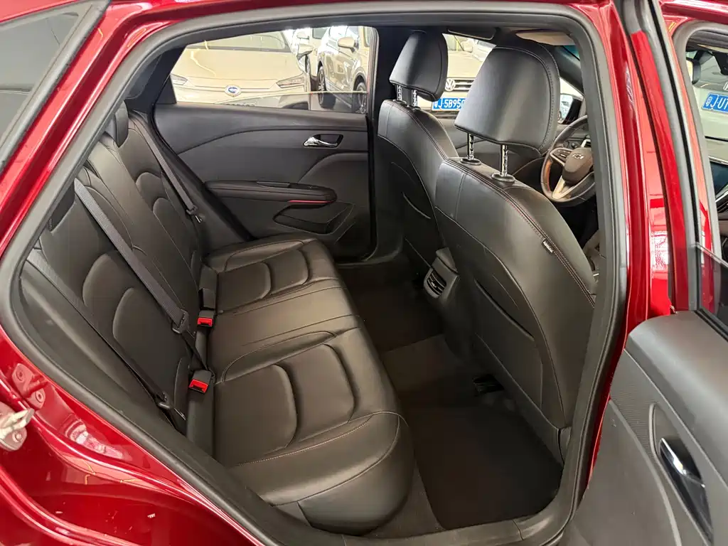 Chevrolet Monza — фото 17
