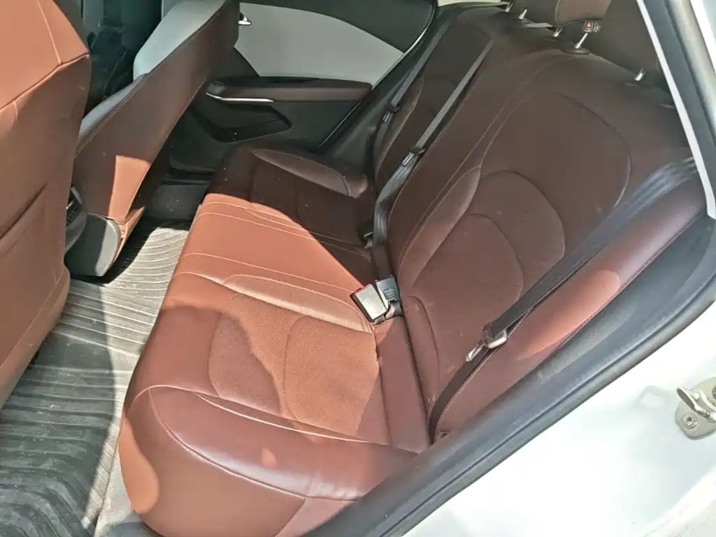 Chevrolet Monza — фото 17