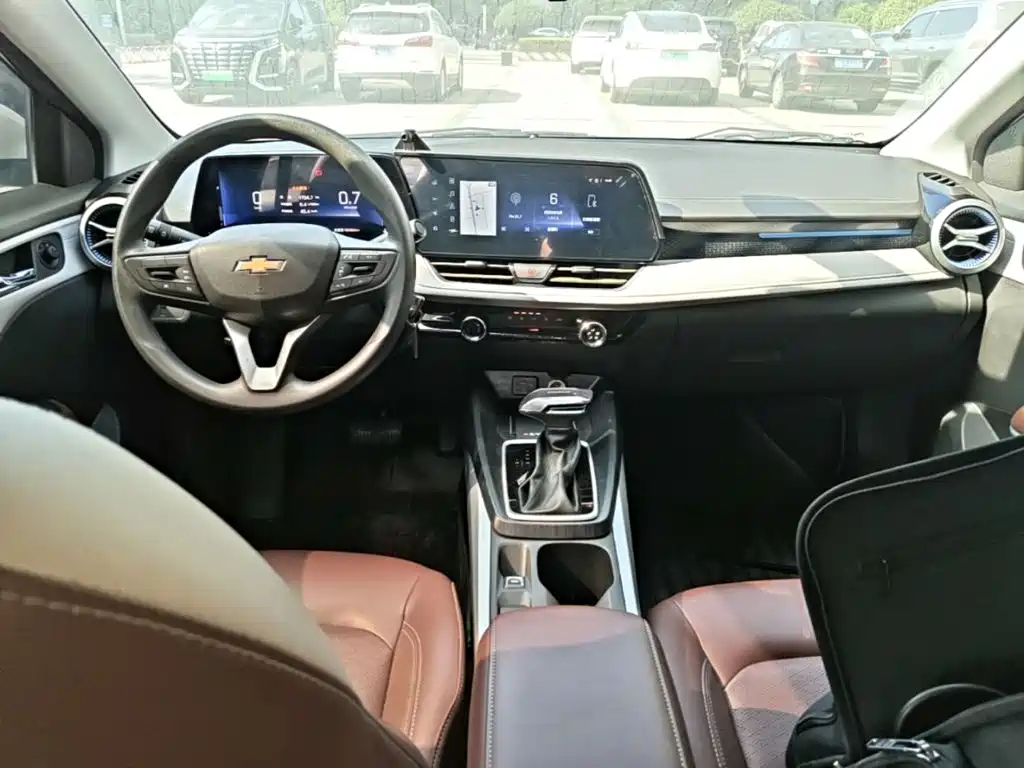 Chevrolet Monza — фото 10
