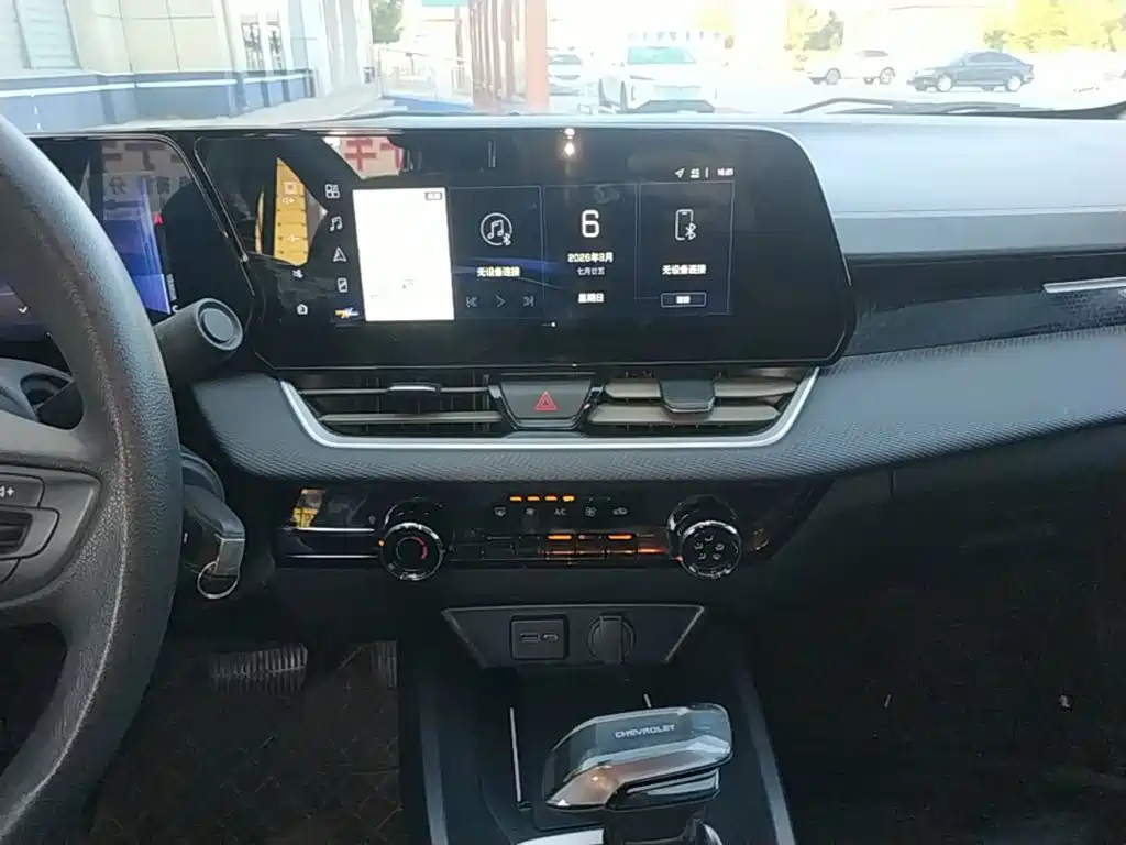 Chevrolet Monza — фото 13