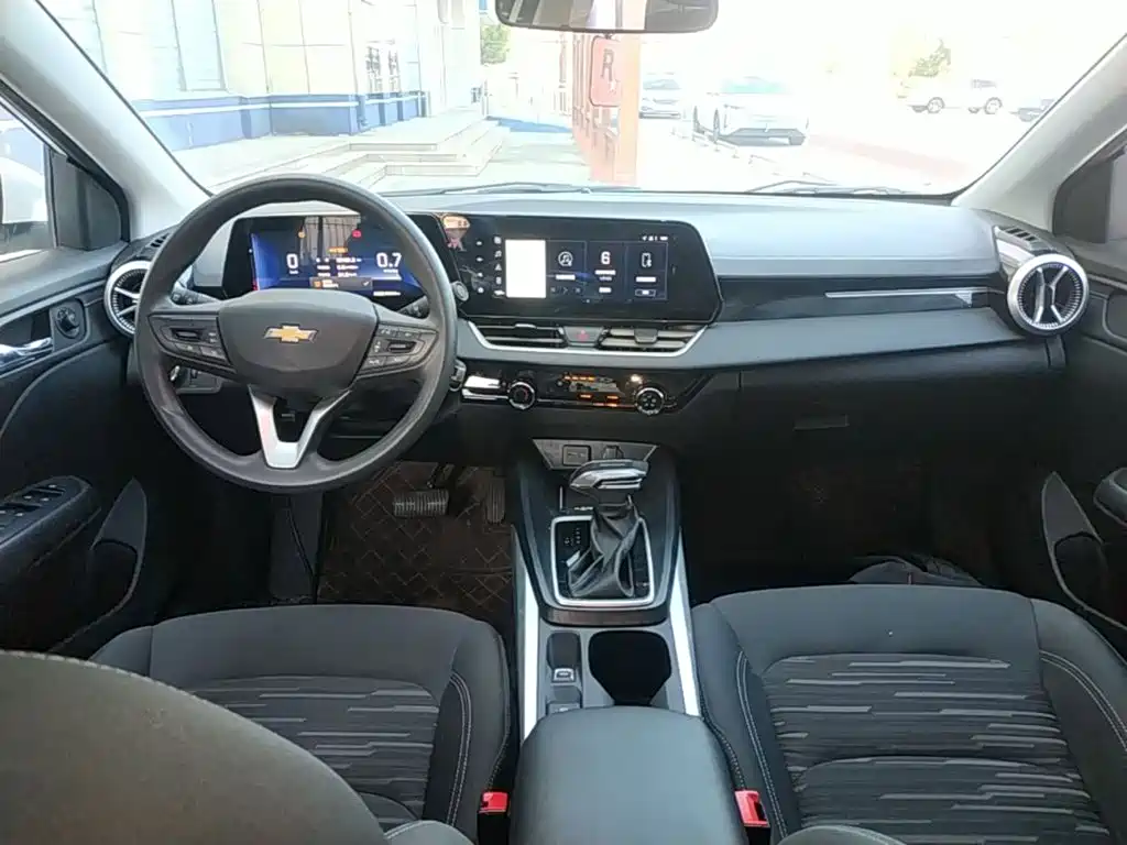Chevrolet Monza — фото 10