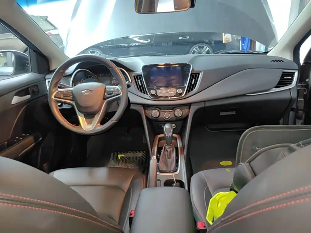 Chevrolet Monza — фото 10