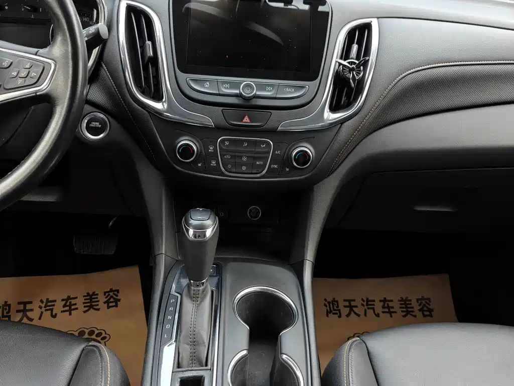 Chevrolet Equinox — фото 13