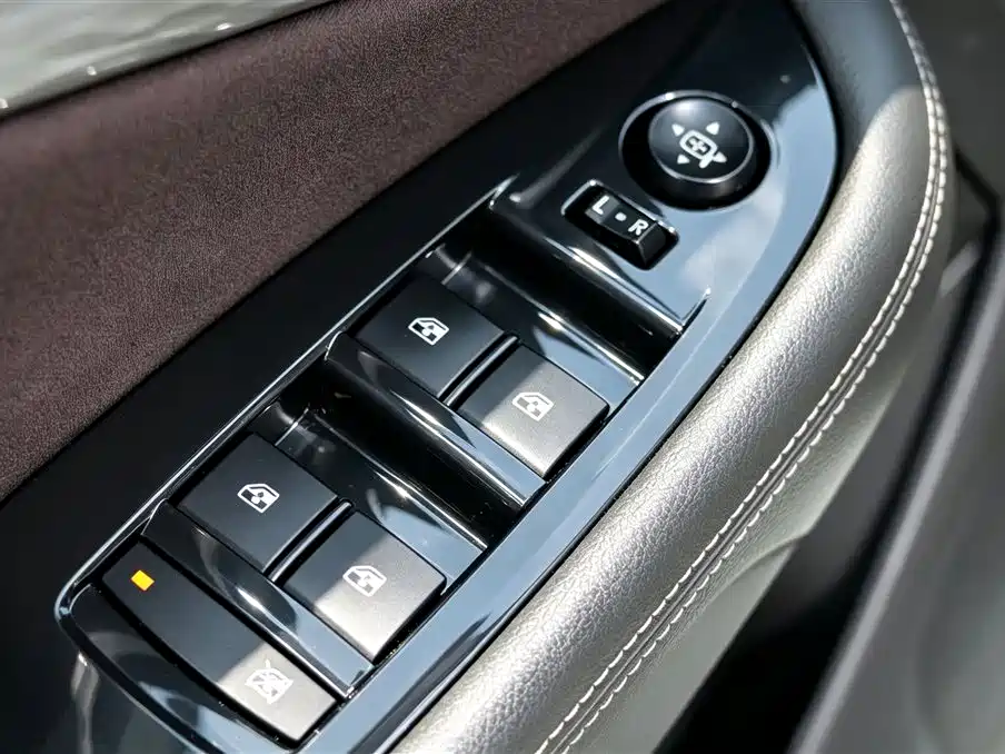 Chevrolet Malibu — фото 14