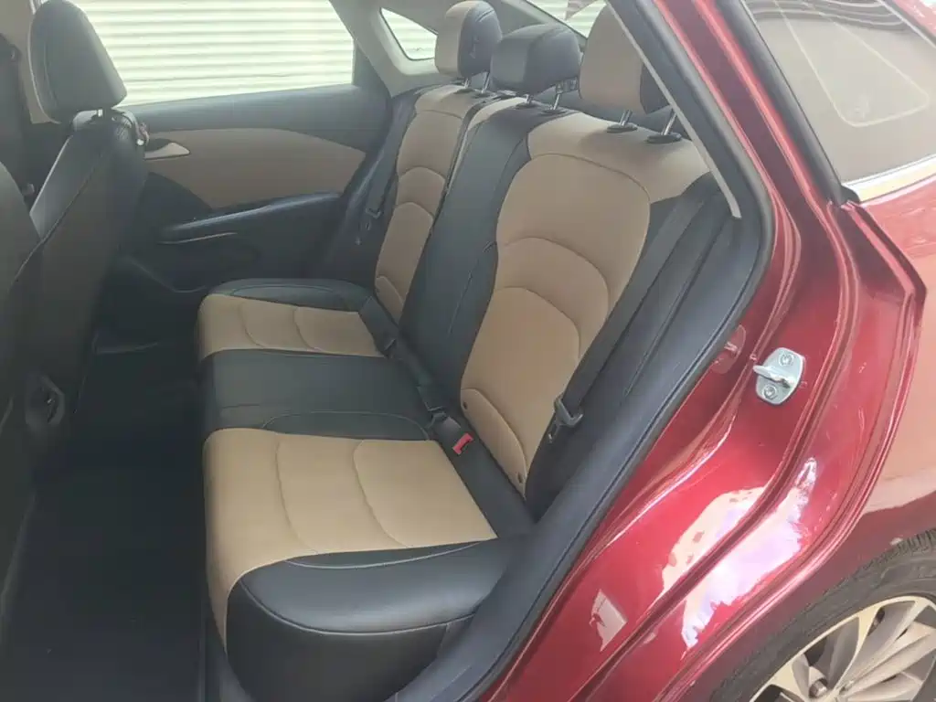 Chevrolet Monza — фото 17