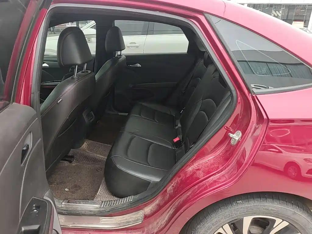 Chevrolet Monza — фото 17