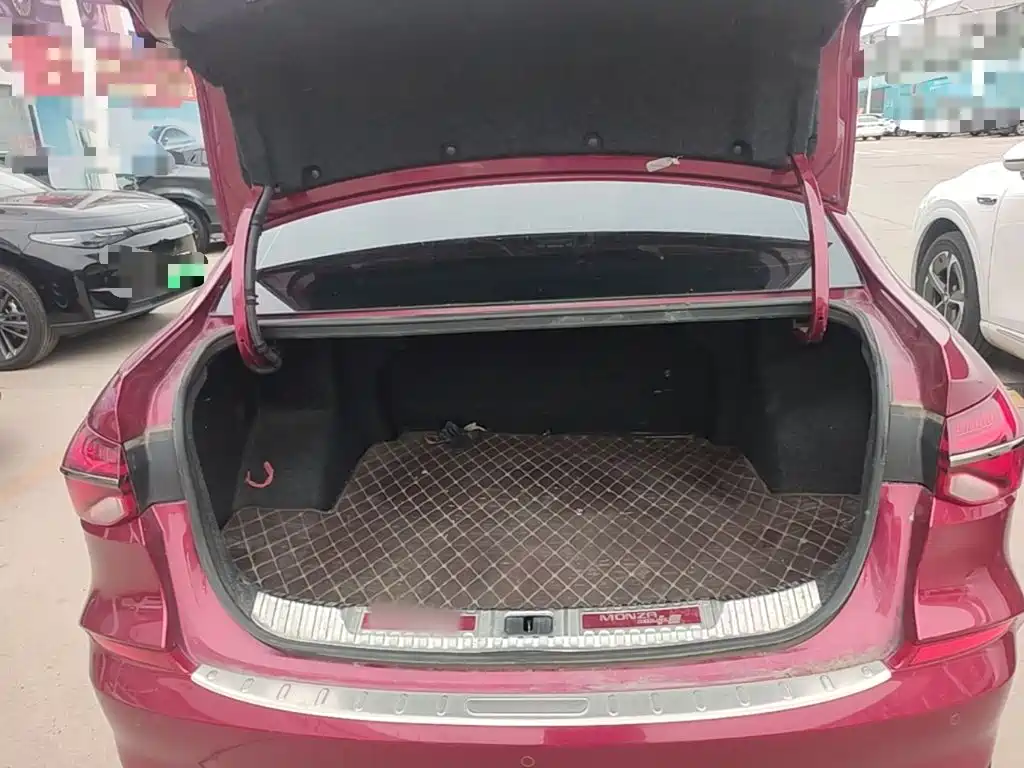 Chevrolet Monza — фото 19