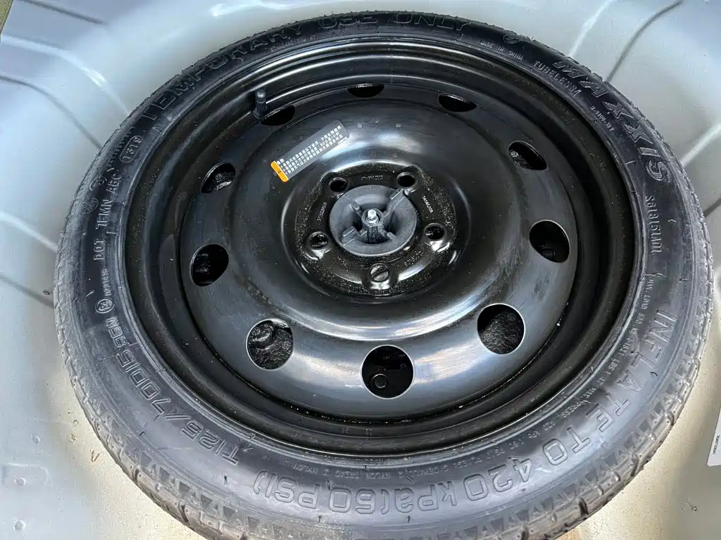 Chevrolet Monza — фото 18