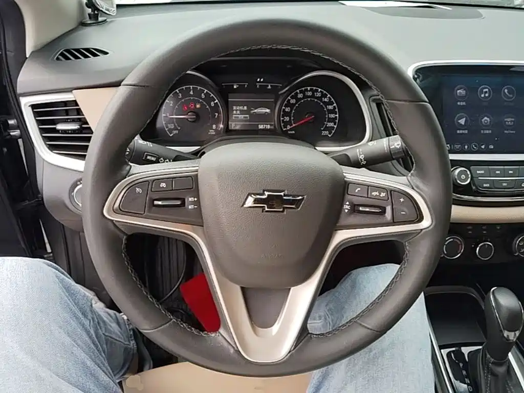 Chevrolet Monza — фото 11