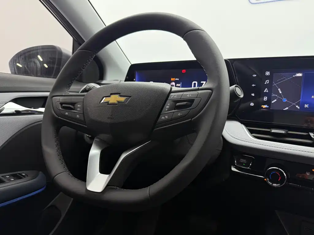 Chevrolet Monza — фото 14