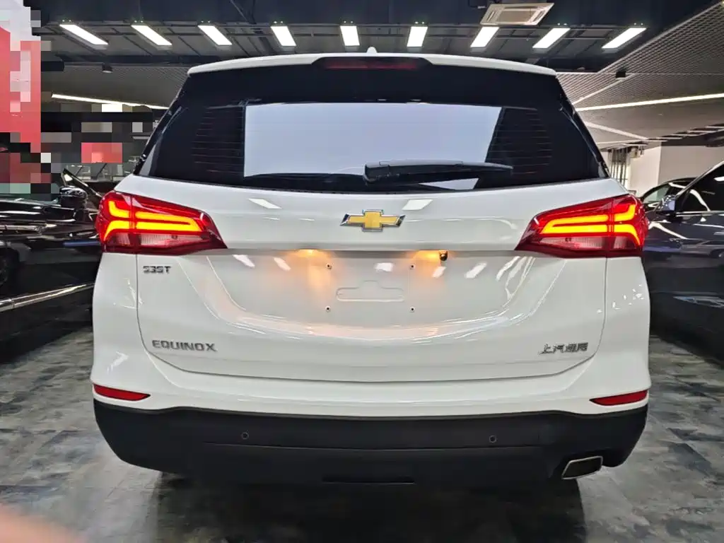 Chevrolet Equinox — фото 6
