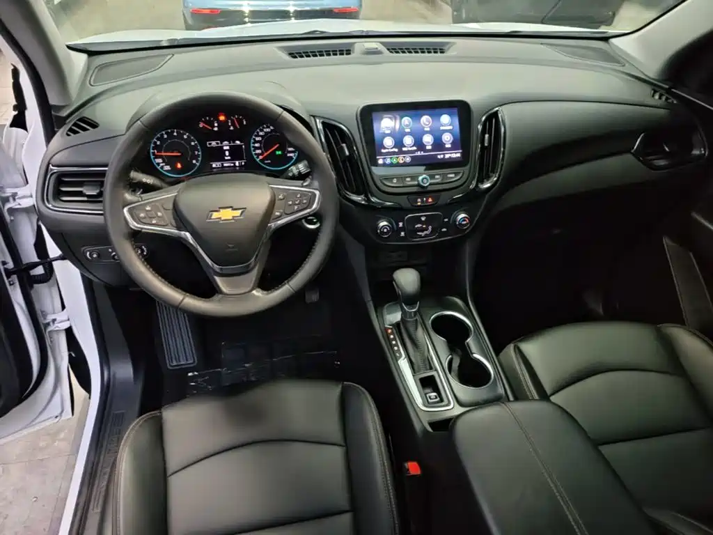 Chevrolet Equinox — фото 10