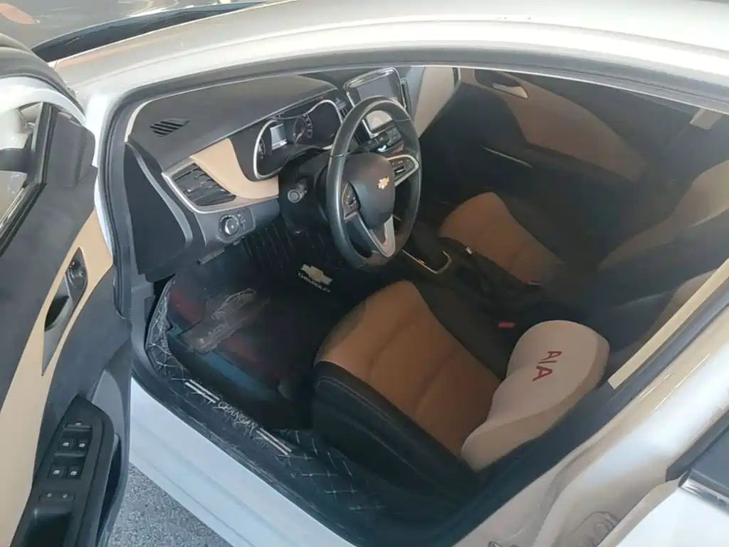 Chevrolet Monza — фото 16