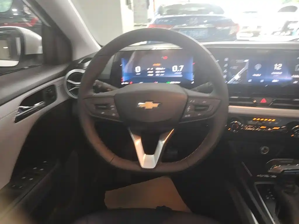 Chevrolet Monza — фото 11